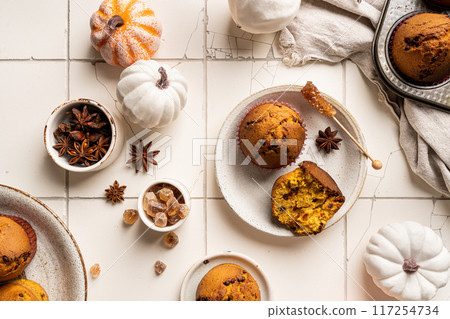 Homemade pumpkin muffins 117254734