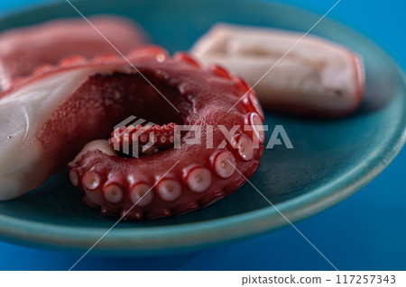 Boiled octopus 117257343