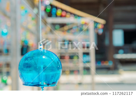 A photo of the wind chime approach to the Tendai sect's Saikyoji temple, the family temple of Akechi Mitsuhide, in Otsu City, Shiga Prefecture. A photo of the wind chime approach to the Tendai sect's Saikyoji temple, the family temple of Akechi Mitsuhide, in Otsu City, Shiga Prefecture. 117262117