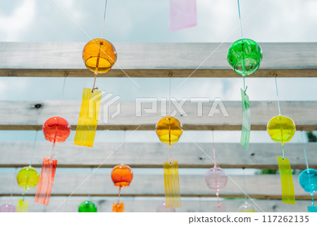 A photo of the wind chime approach to the Tendai sect's Saikyoji temple, the family temple of Akechi Mitsuhide, in Otsu City, Shiga Prefecture. 117262135