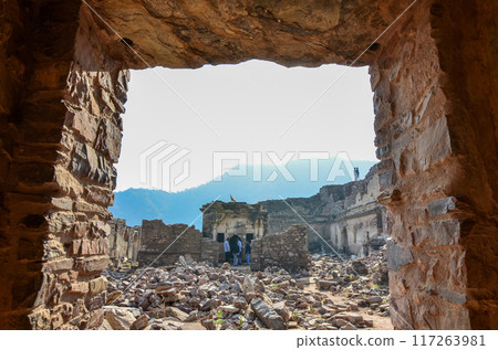 Portion of the ruins of Bhangarh fort in Alwar, Rajasthan, India 117263981