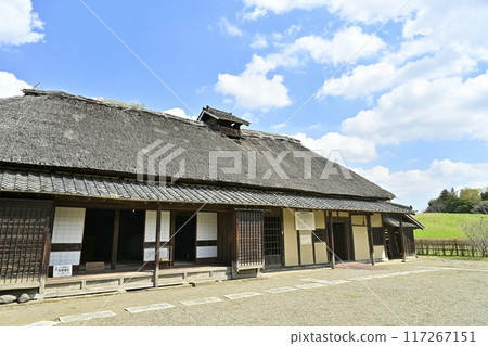 The relocated house of the former Endo family in Sakitama Kofun Park 117267151