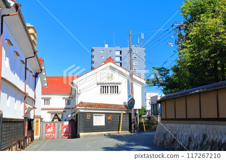 [廣島縣]西條酒藏街晴空萬裡 117267210