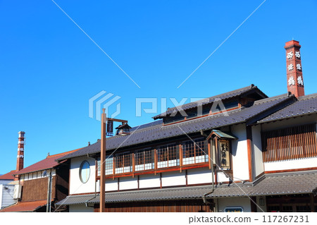 [廣島縣]西條酒藏街晴空萬裡 117267231