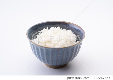 Rice served in a bowl 117267833