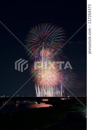 20234.08.3 Itabashi Fireworks Festival, commemorating the 100th anniversary of the opening of the Arakawa Floodway 117268373