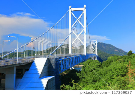 [Hiroshima Prefecture] Innoshima Bridge on a clear day (Shimanami Kaido) 117269027