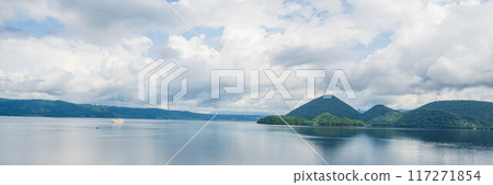 Lake Toya scenery 117271854