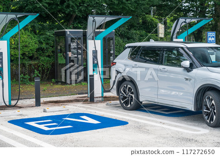 電動汽車充電站 電動汽車充電站 117272650