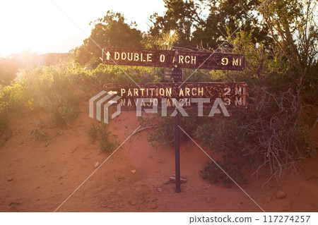 Directional Signage to Double O Arch in Utah 117274257