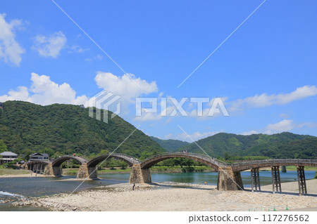 Kintai Bridge - One of Japan's Three Unique Bridges Kintai Bridge over the Nishiki River Scenery with Kintai Bridge 117276562