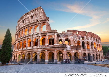 Roman Coliseum at sunset, exclusive view, no people, Rome, Italy 117277597