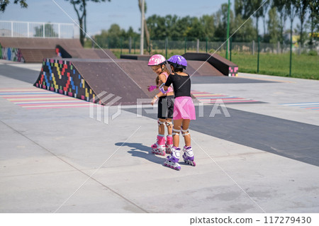 Girlfriends girls Rollerdrome Roller Skating Girlfriends girls Rollerdrome Roller Skating 117279430