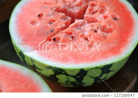 Standard summer fruits (watermelon, watermelon) Standard summer fruits (watermelon, watermelon) 117280547