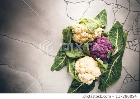Raw fresh colorful cauliflowers Raw fresh colorful cauliflowers 117280854