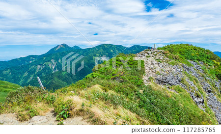 Climbing Mt. Amakasari in summer: View of the summit of Mt. Amakasari and the direction of Mt. Yakeyama Climbing Mt. Amakasari in summer: View of the summit of Mt. Amakasari and the direction of Mt. Yakeyama 117285765
