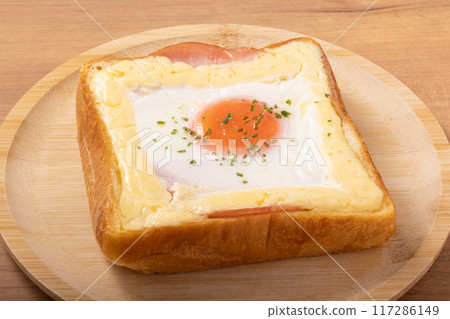 煎蛋火腿吐司 117286149