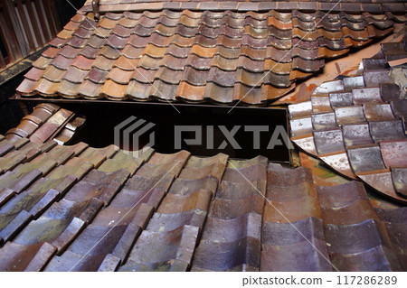 The townscape of Fukiya in Bitchu, Fukiya Furusato Village (former Katayama family residence branch) Sekishu roof tiles 117286289