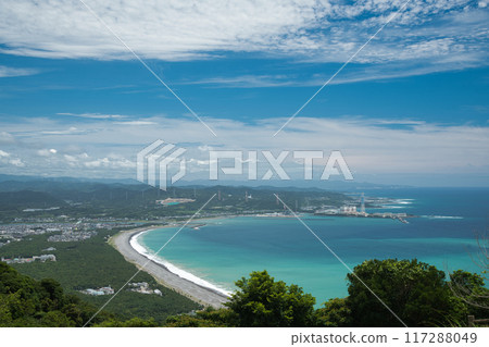 View of Enjugahama Beach from Nishiyama [Mihama Town, Hidaka District, Wakayama Prefecture] 117288049