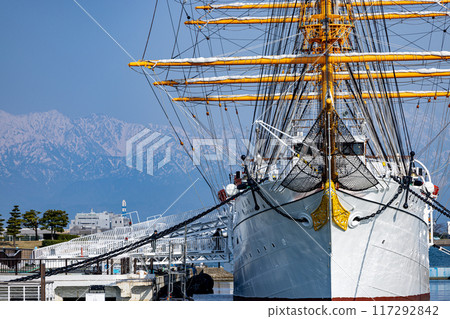 Kaiomaru Park and Shinminato Bridge Kaiomaru Park and Shinminato Bridge 117292842