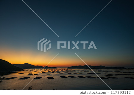 Beautiful sunrise at Akebono in Setouchi, Okayama Prefecture, Japan Beautiful sunrise at Akebono in Setouchi, Okayama Prefecture, Japan 117293112