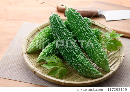 Summer vegetables: bitter melon 117293129