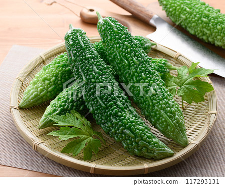 夏季蔬菜苦瓜 夏季蔬菜苦瓜 117293131