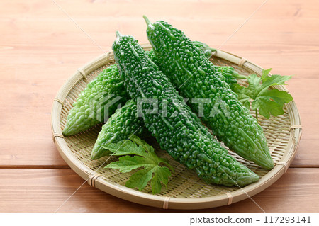夏季蔬菜苦瓜 夏季蔬菜苦瓜 117293141
