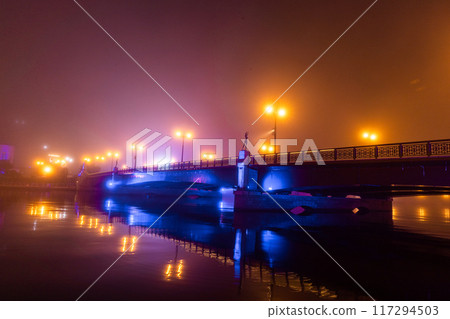 [北海道_釧路_幣舞橋] 釧路夜景/霧中的幣舞橋 117294503