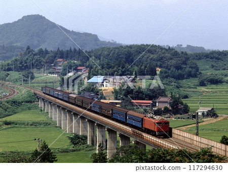 JNR 鐵路列車老乘客長編隊福島金谷川 1982 年夏季 JNR 鐵路列車老乘客長編隊福島金谷川 1982 年夏季 117294630