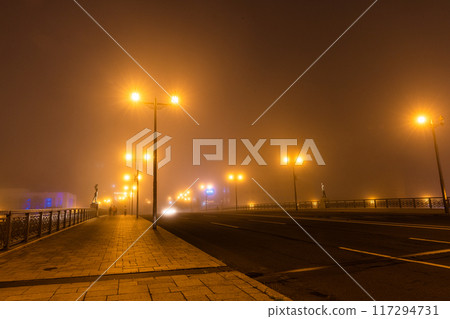 [北海道_釧路_幣舞橋] 釧路夜景/霧中的幣舞橋 117294731
