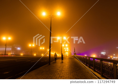 [北海道_釧路_幣舞橋] 釧路夜景/霧中的幣舞橋 117294749