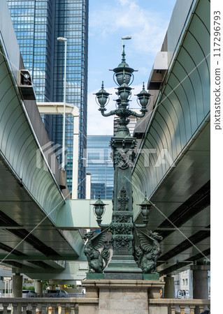 Metropolitan Expressway and Kirin statue in Nihonbashi, Chuo Ward, Tokyo Metropolitan Expressway and Kirin statue in Nihonbashi, Chuo Ward, Tokyo 117296793