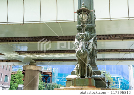 Metropolitan Expressway and Kirin statue in Nihonbashi, Chuo Ward, Tokyo Metropolitan Expressway and Kirin statue in Nihonbashi, Chuo Ward, Tokyo 117296813