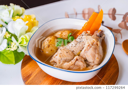 Chicken Pot-au-feu Chicken Pot-au-feu 117299264