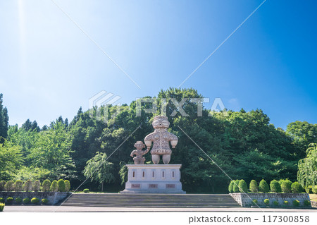 "Aomori Prefecture" Fresh greenery in Hachinohe Park 117300858