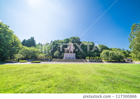 "Aomori Prefecture" Fresh greenery in Hachinohe Park 117300866