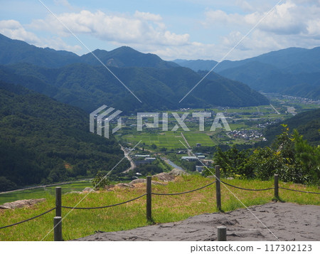 從武田城堡廢墟的看法 117302123