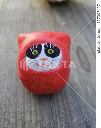 Hariko the Cat Daruma 117307427