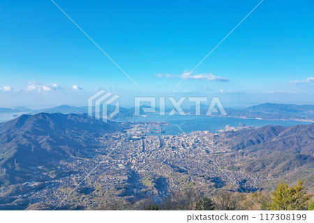 [從灰峰展望台眺望吳市] 廣島縣吳市栃原町 117308199