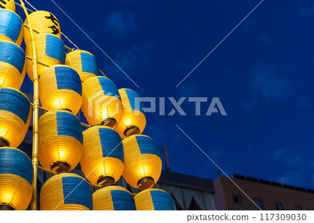 Tohoku summer festival: Kanto at the Akita Kanto Festival in Akita City, Akita Prefecture Tohoku summer festival: Kanto at the Akita Kanto Festival in Akita City, Akita Prefecture 117309030