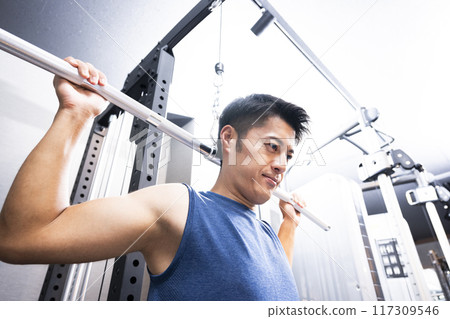 Sports gym, training gym, men, muscle training, exercise Sports gym, training gym, men, muscle training, exercise 117309546