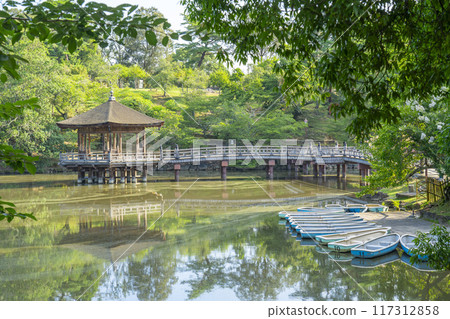 Ukiyo-do Hall surrounded by fresh greenery Ukiyo-do Hall surrounded by fresh greenery 117312858