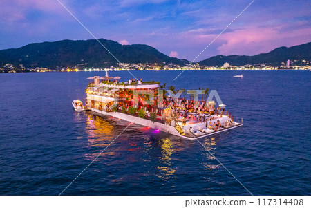 Aerial view of floating beach club in Phuket, Thailand 117314408