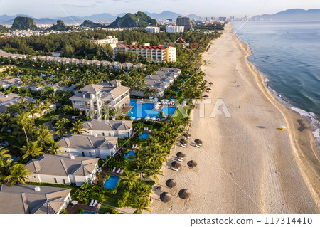 Aerial view of Non Nuoc Beach in Da Nang, Vietnam 117314410