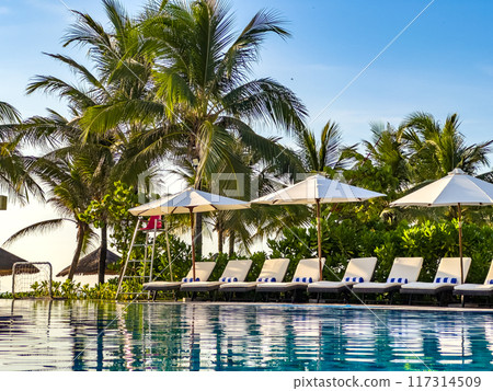 Beach view from pool resort in Da Nang, Vietnam 117314509