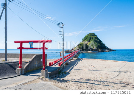 Yura Coast (Hakusan Bridge/Hakusan Island) Yura Coast (Hakusan Bridge/Hakusan Island) 117315051