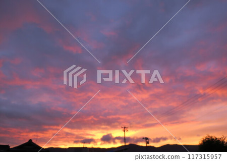 Evening sky scenery 117315957