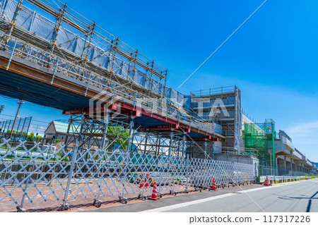 大阪市阪急千里線盛夏高架施工 117317226