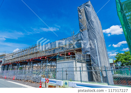 Osaka City Hankyu Senri Line, midsummer elevated construction 117317227